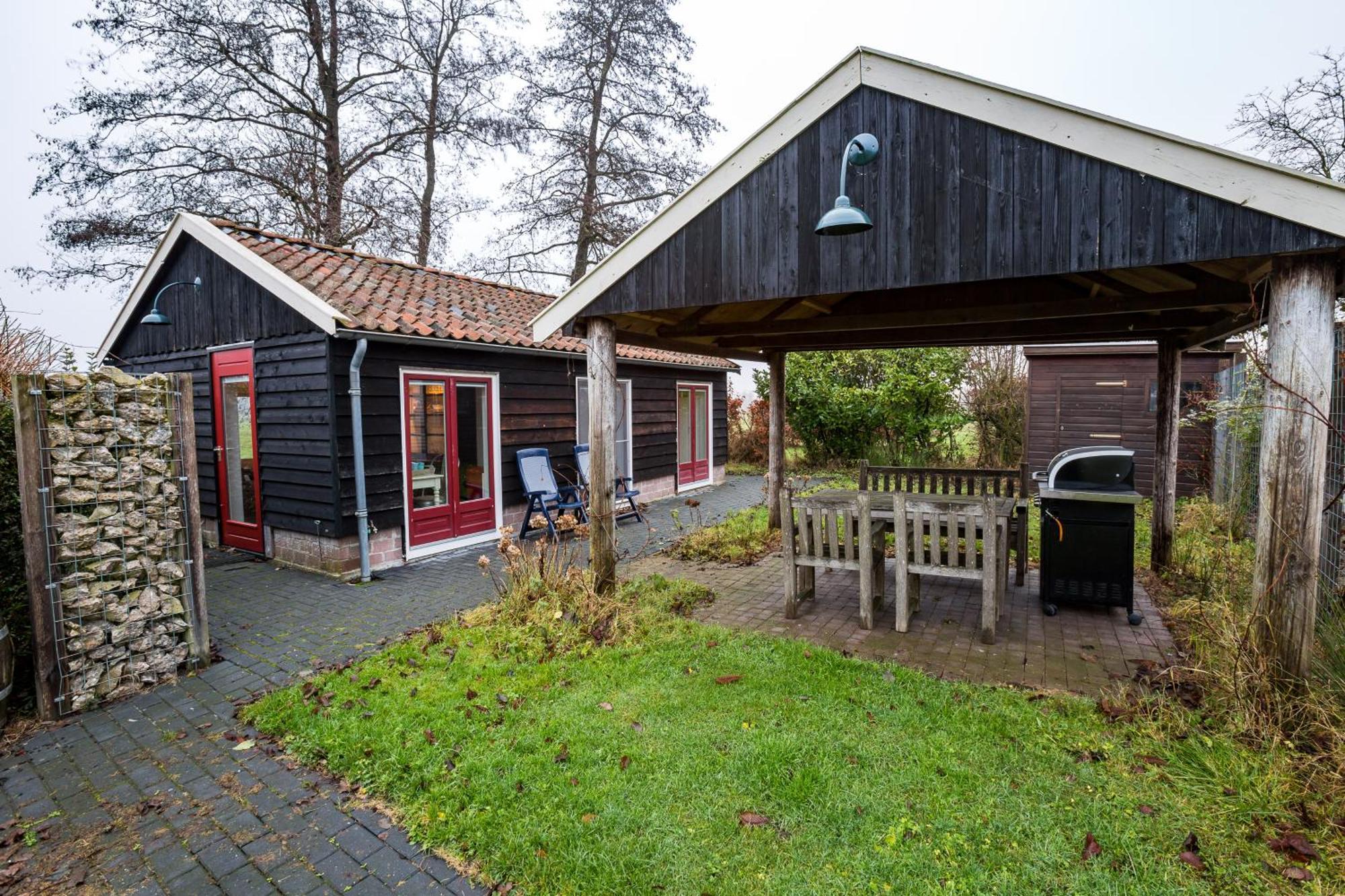 Simmerwille B&B- Camping- Bootverhuur Earnewald Exterior photo